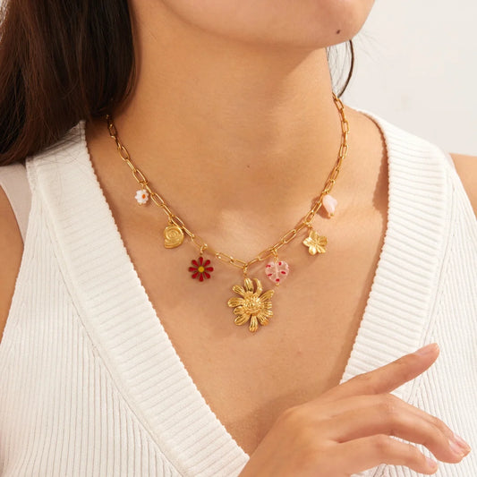 Coquette Flower Conch Seashell Heart Pendant Gold Charm Necklace - Stainless Steel - Womens