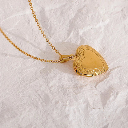 Coquette Heart Locket Necklace - Gold & Silver - Womens