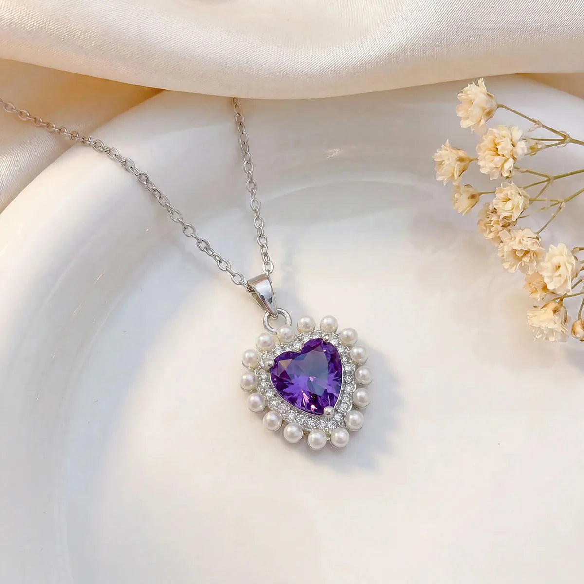 Vintage Zircon Pearl Heart Pendant Necklace - Gold & Silver - Womens