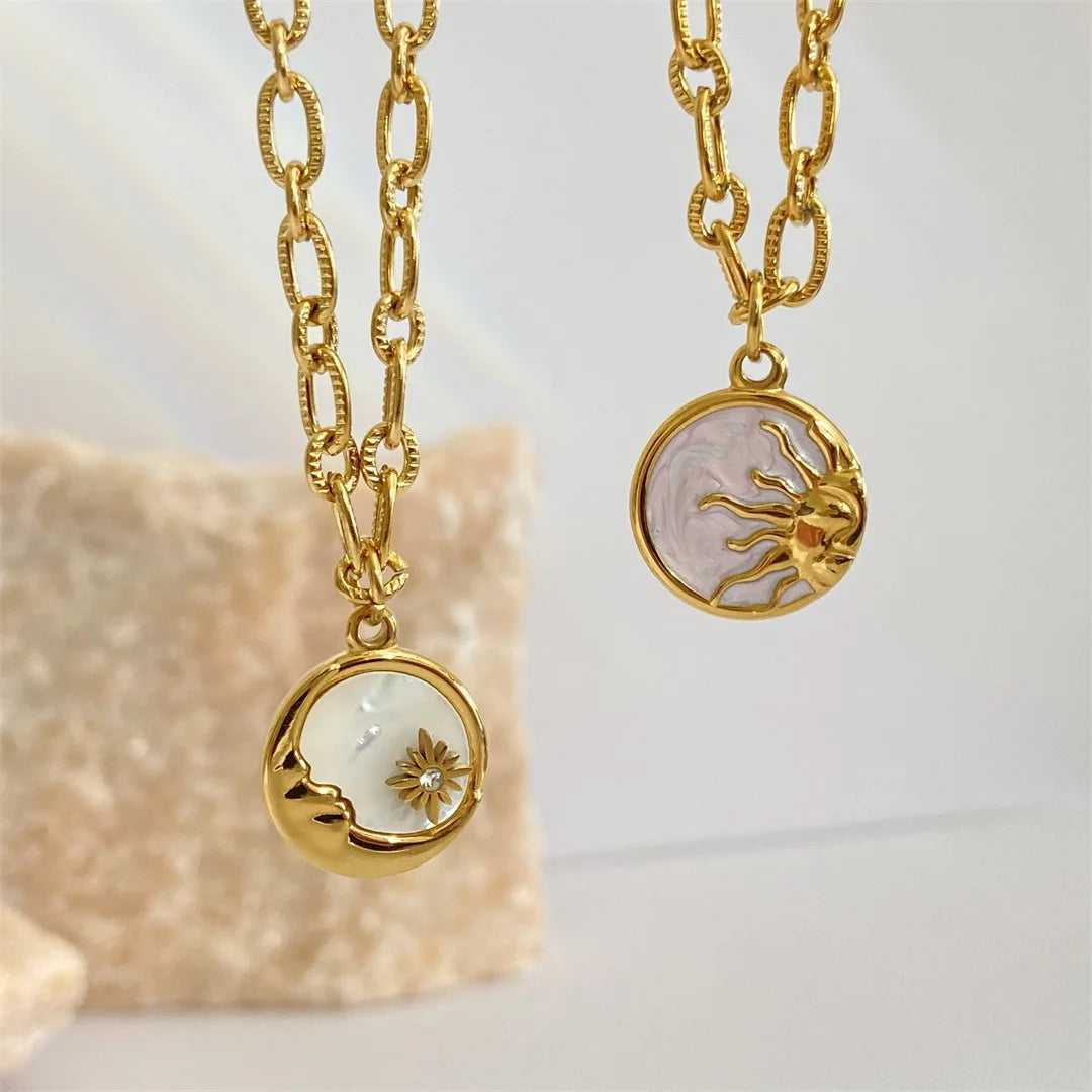 Vintage Sun and Moon Shell Gold Coin Pendant Necklace - Womens