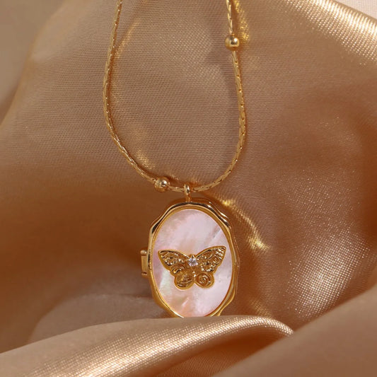 Butterfly Seahell Photo Locket Gold Pendant Necklace - Womens