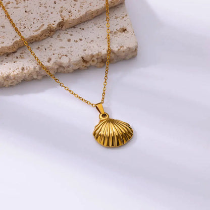 Bohemian Shell Starfish Pendant Gold Chain Necklace - Womens
