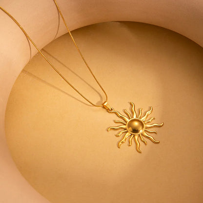 Boho Sun Pendant Gold Charm Necklace - Womens
