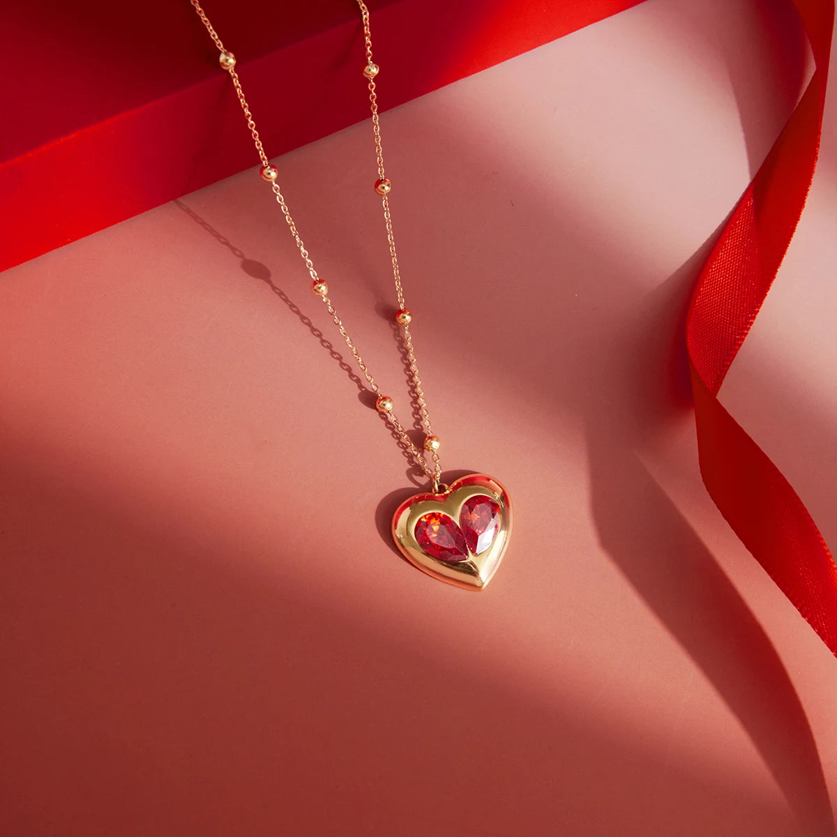 Red Zircon Heart Bead Gold Pendant Valentine's Gift Necklace - Womens
