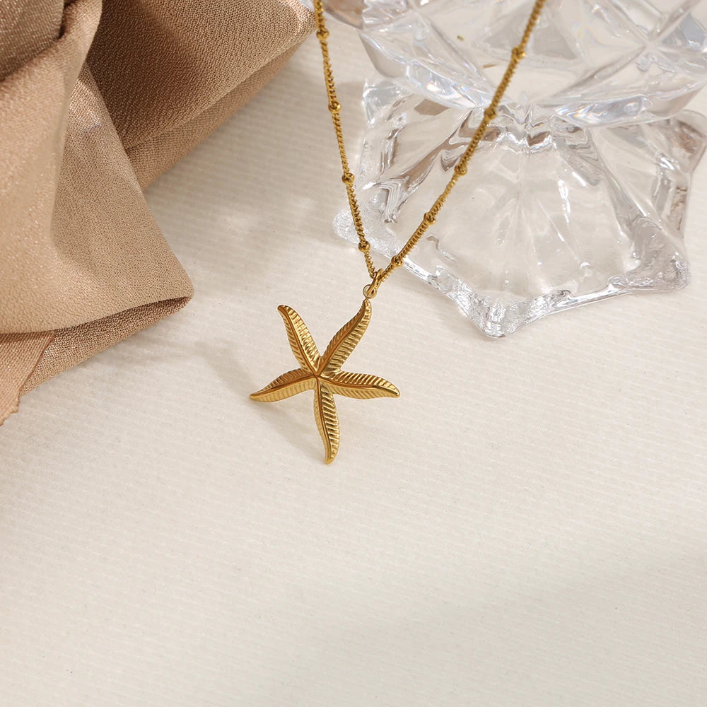 Boho Gold Starfish Pendant Necklace - Womens