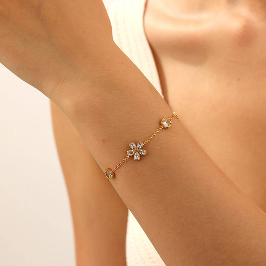Zircon Crystal Flower Pendant Gold Charm Bracelet - Stainless Steel - Womens